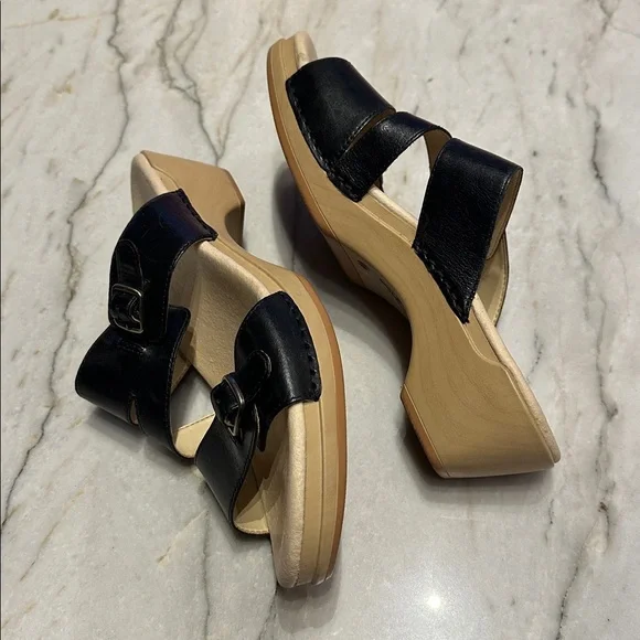 Dansko Karena Real Leather Slide Sandals with Buckle Detail - Picture 6 of 14